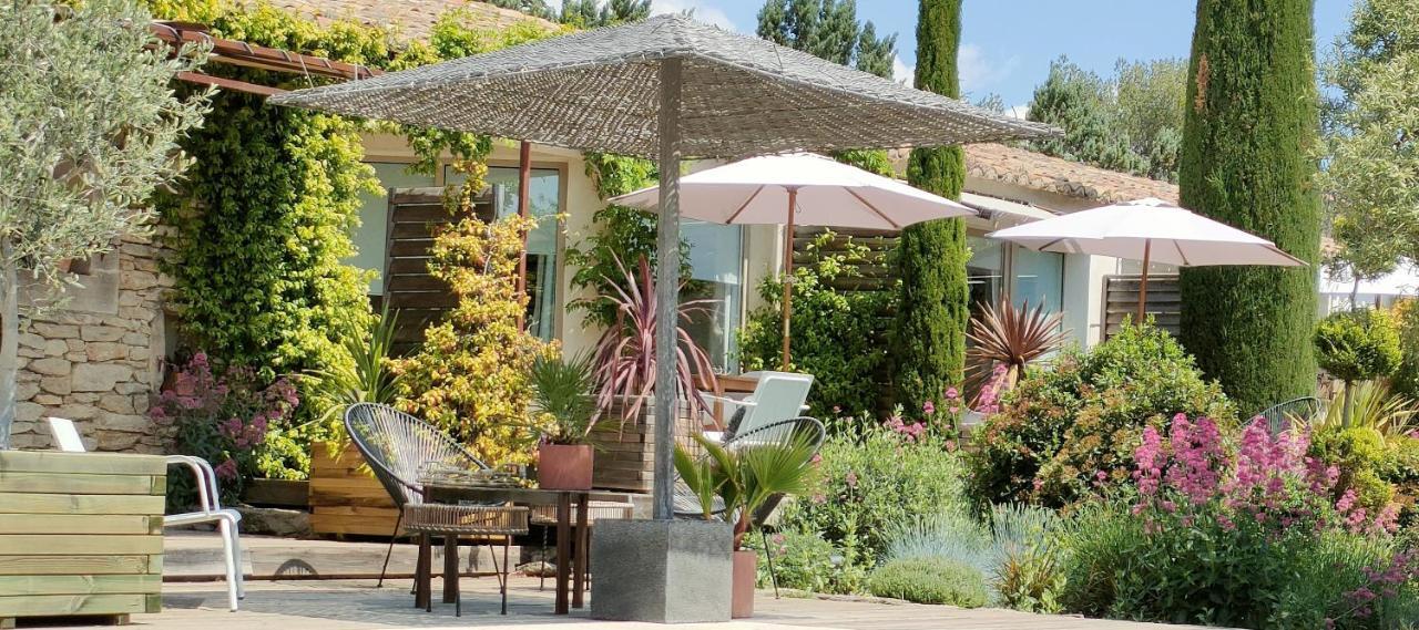 Villa Cabrida Cabrieres-d'Avignon Exterior photo